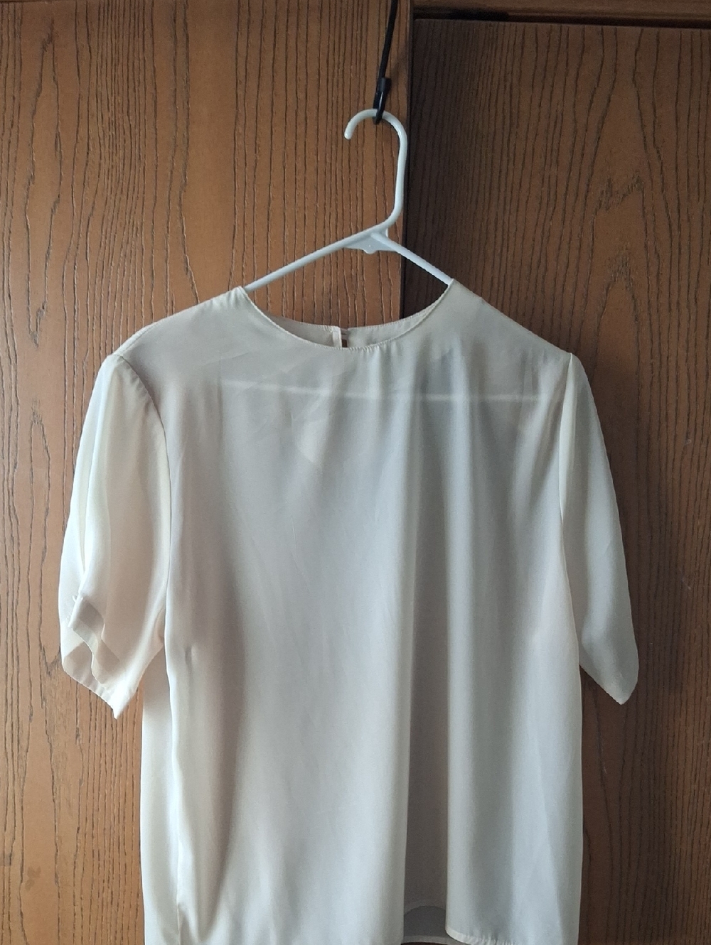 Elegant Cream Short-Sleeve Blouse — Lightweight Everyday Top